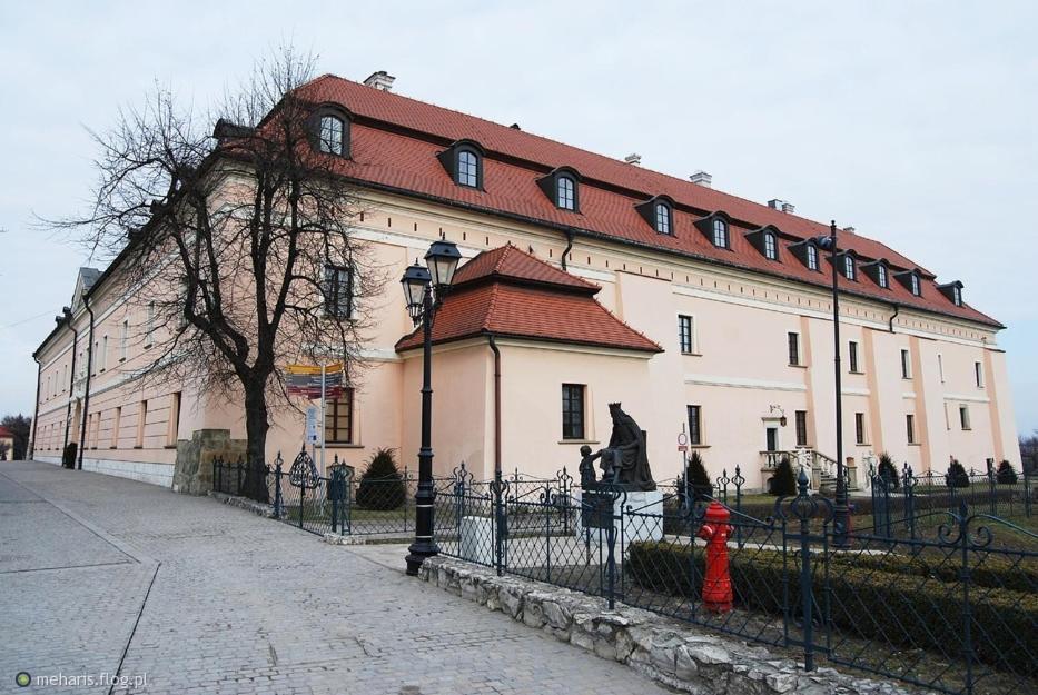 Pokoje Goscinne Z Lazienkami Niepołomice Exterior foto